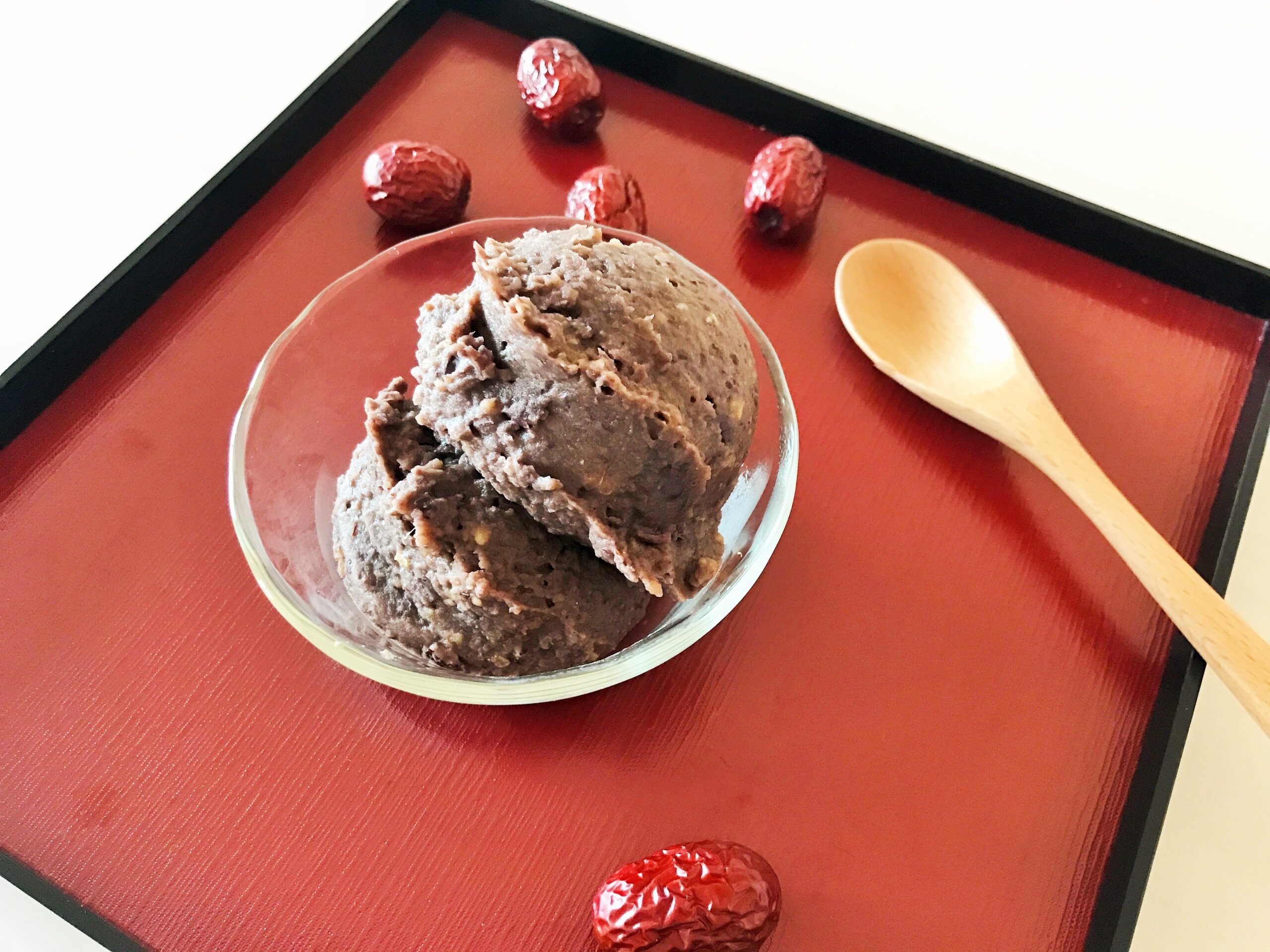 砕けたナツメヤシの実入りコーンブレッドのレシピ